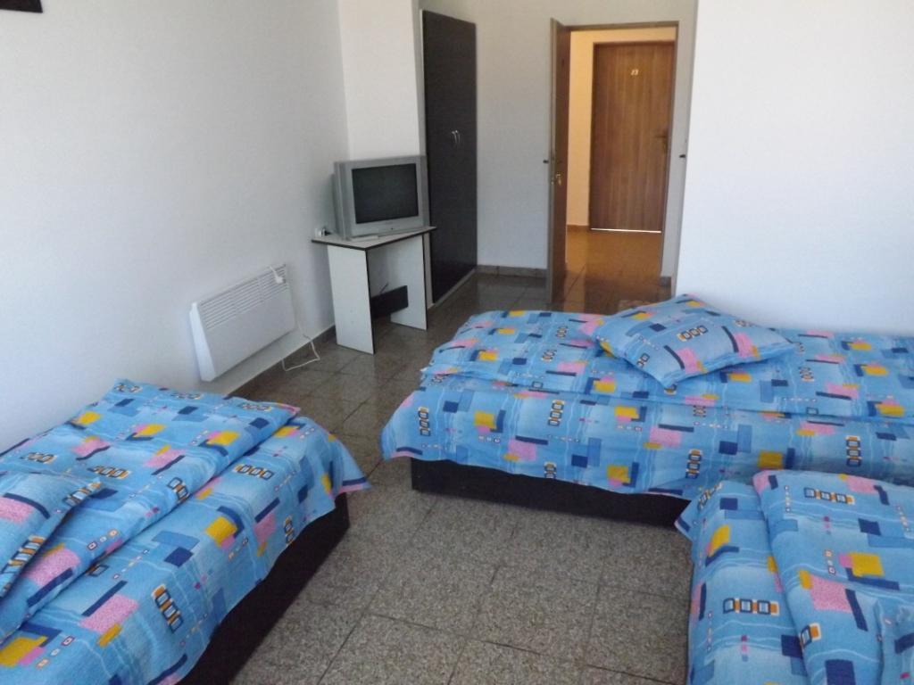 Casa Dobrescu Centura De Nord Hotel Craiova Ngoại thất bức ảnh