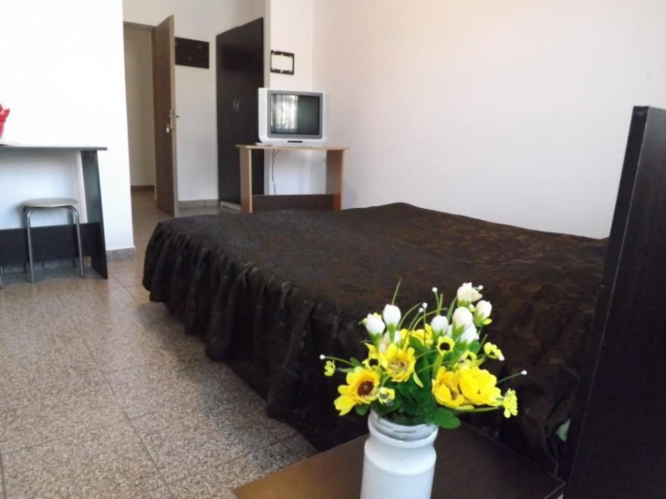 Casa Dobrescu Centura De Nord Hotel Craiova Ngoại thất bức ảnh